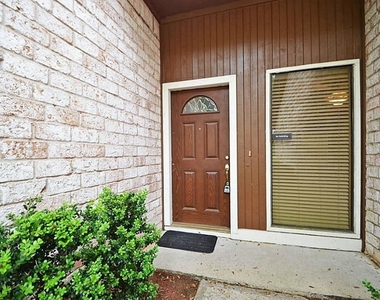 3130 Frontier Drive - Photo Thumbnail 1