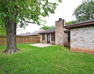 3130 Frontier Drive - Photo Thumbnail 22
