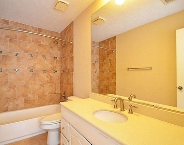 3130 Frontier Drive - Photo Thumbnail 18