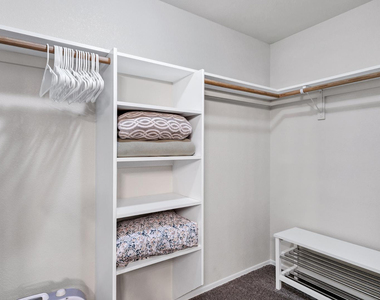 144 S Kingston Street - Photo Thumbnail 15