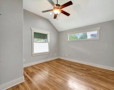 4628 Kermit Street - Photo Thumbnail 22