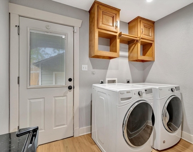4628 Kermit Street - Photo Thumbnail 12