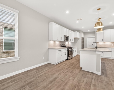 2142 Reed Cave Lane - Photo Thumbnail 20