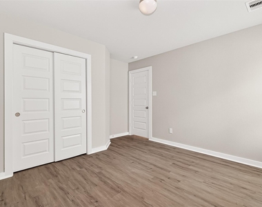 2142 Reed Cave Lane - Photo Thumbnail 36