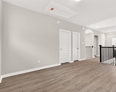 2142 Reed Cave Lane - Photo Thumbnail 40
