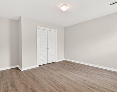 2142 Reed Cave Lane - Photo Thumbnail 37