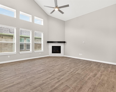 2142 Reed Cave Lane - Photo Thumbnail 12