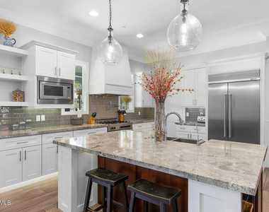 3412 N Kachina Lane - Photo Thumbnail 7