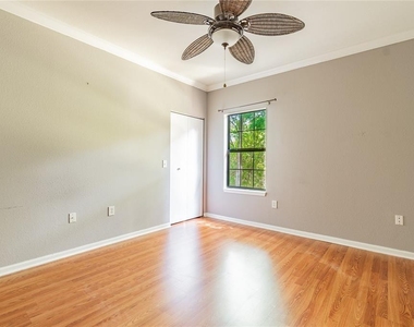 2265 Portofino Place - Photo Thumbnail 17
