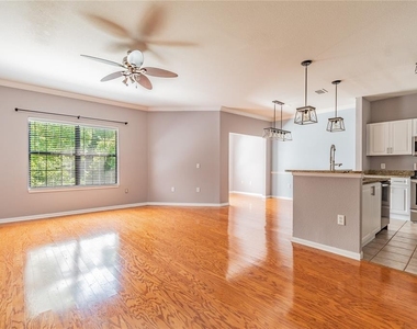 2265 Portofino Place - Photo Thumbnail 5
