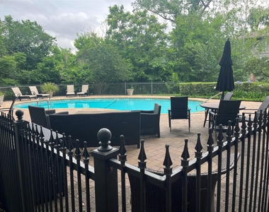 6470 Bayou Glen Road - Photo Thumbnail 18