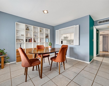 6470 Bayou Glen Road - Photo Thumbnail 2