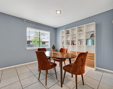 6470 Bayou Glen Road - Photo Thumbnail 3