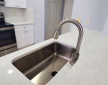 1661 Fluorshire Drive - Photo Thumbnail 4