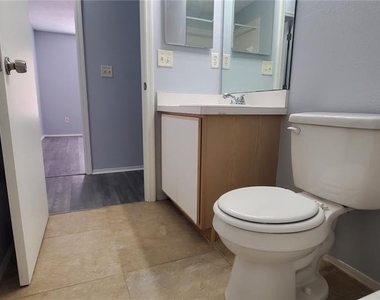 1661 Fluorshire Drive - Photo Thumbnail 18