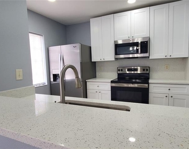1661 Fluorshire Drive - Photo Thumbnail 3