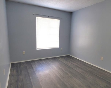 1661 Fluorshire Drive - Photo Thumbnail 27