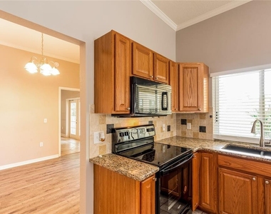 6026 Cason Way - Photo Thumbnail 4