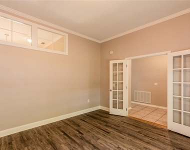 6026 Cason Way - Photo Thumbnail 9