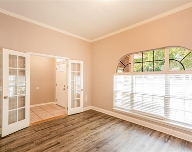 6026 Cason Way - Photo Thumbnail 2