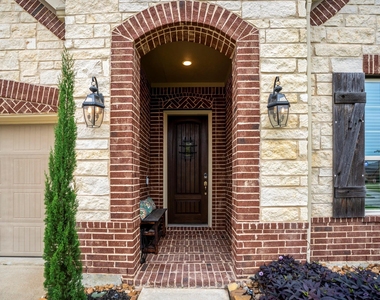 22310 Taren Court - Photo Thumbnail 2