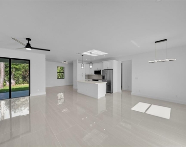 73 Flamingo Boulevard - Photo Thumbnail 4