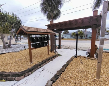 115 145th Avenue E - Photo Thumbnail 11