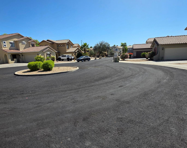 6621 W Shaw Butte Drive - Photo Thumbnail 13