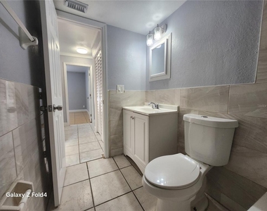5706 N Lincoln Avenue - Photo Thumbnail 10