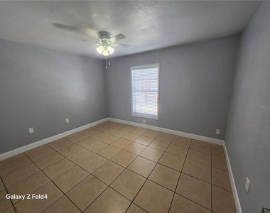 5706 N Lincoln Avenue - Photo Thumbnail 5