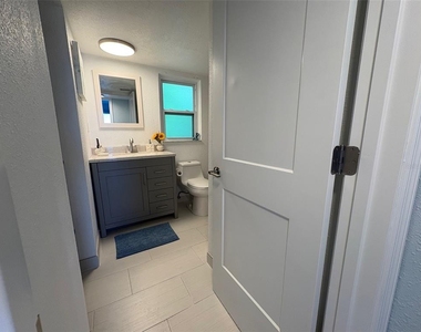 464 Paula Drive N - Photo Thumbnail 27