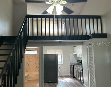 2122 Bradford Street - Photo Thumbnail 3