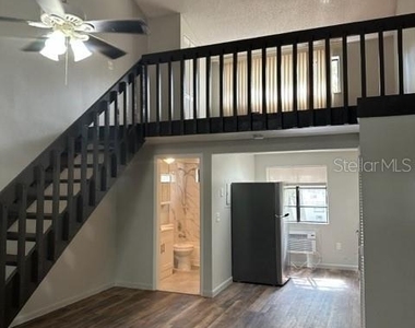 2122 Bradford Street - Photo Thumbnail 2