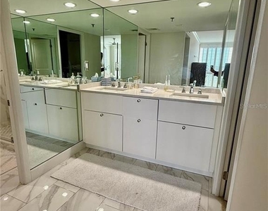 3301 Bayshore Boulevard - Photo Thumbnail 18