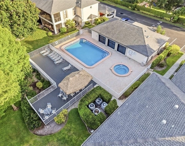 4515 Southampton Court - Photo Thumbnail 26