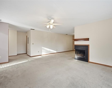4515 Southampton Court - Photo Thumbnail 6