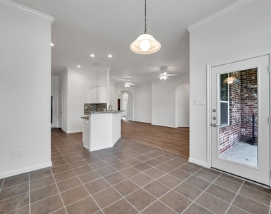 47 Presidio Road - Photo Thumbnail 10