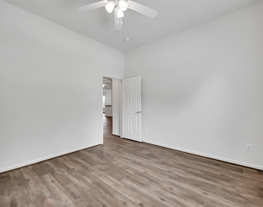 47 Presidio Road - Photo Thumbnail 19