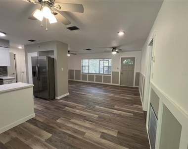 1565 Oakhurst Drive - Photo Thumbnail 21
