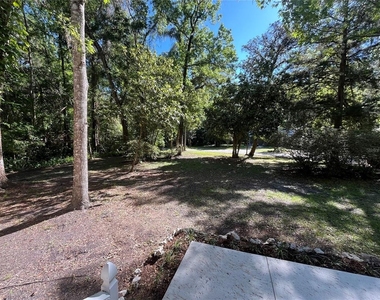 1565 Oakhurst Drive - Photo Thumbnail 18