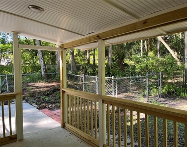 1565 Oakhurst Drive - Photo Thumbnail 16