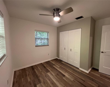 1565 Oakhurst Drive - Photo Thumbnail 37