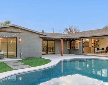 3005 N 81st Place - Photo Thumbnail 35