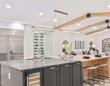 3005 N 81st Place - Photo Thumbnail 12