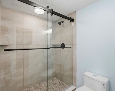 5277 Isla Key Boulevard S - Photo Thumbnail 10