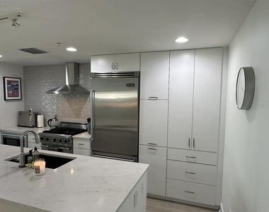 1208 E Kennedy Boulevard - Photo Thumbnail 3