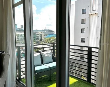 1208 E Kennedy Boulevard - Photo Thumbnail 18