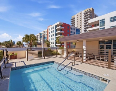 1208 E Kennedy Boulevard - Photo Thumbnail 24