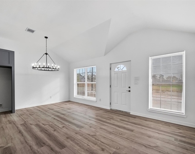 7725 Hoffman Street - Photo Thumbnail 28