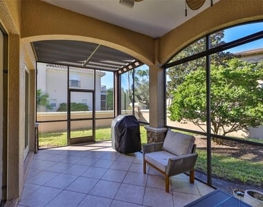 602 Saxony Boulevard - Photo Thumbnail 39